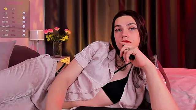 Alfreda Mills online show from 15, 3, 2025