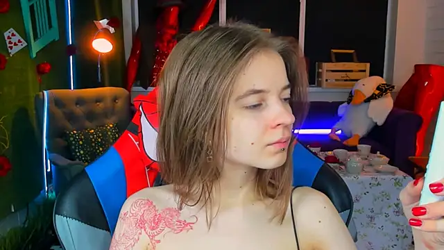 TinaDavil online show from 18, 3, 2025