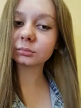 Snapshot of Ekaterina27 chatting on 2, 3, 2025 Ekaterina27 online show from 2, 3, 2025