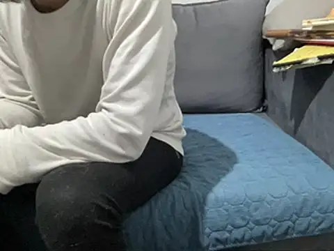 4small4inchlol online show from 24, 2, 2025