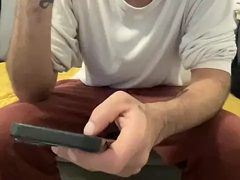 4small4inchlol online show from 1, 12, 2025