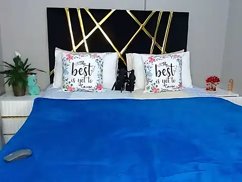 MissBigNipples online show from 5, 10, 2025