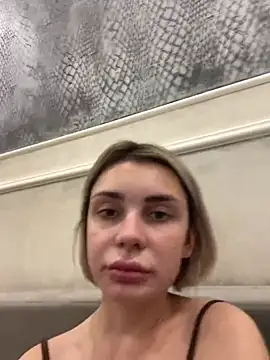 Snapshot of SandraCarter chatting on 5, 2, 2026 SandraCarter online show from 5, 2, 2026