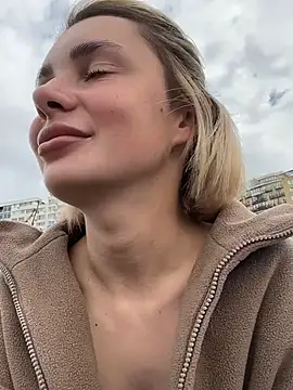 Snapshot of SandraCarter chatting on 18, 2, 2026 SandraCarter online show from 18, 2, 2026