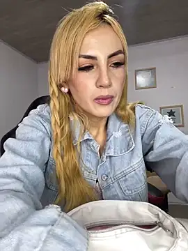 alicev kitty online show from 27, 2, 2025