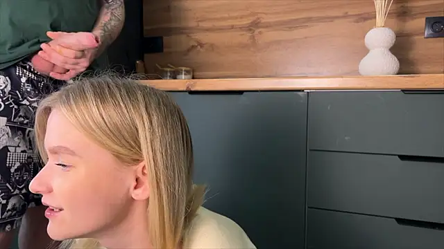 Snapshot of Adelovenick chatting on 15, 2, 2026 Adelovenick online show from 15, 2, 2026