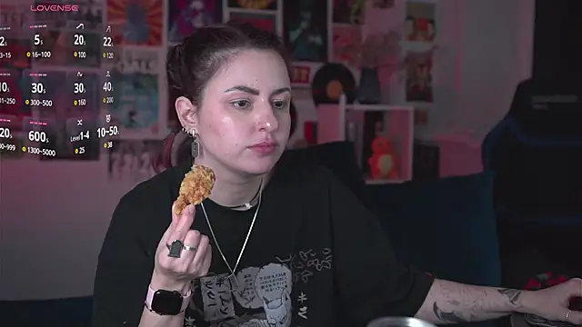 Lana  May online show from 15, 2, 2025