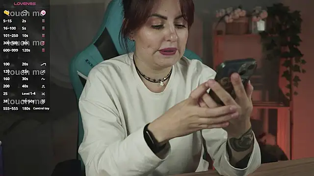 Lana  May online show from 10, 9, 2025