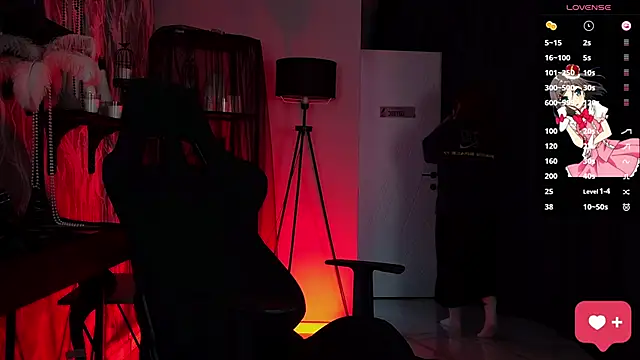Lana  May online show from 6, 6, 2026