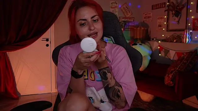 Lana  May online show from 25, 7, 2026