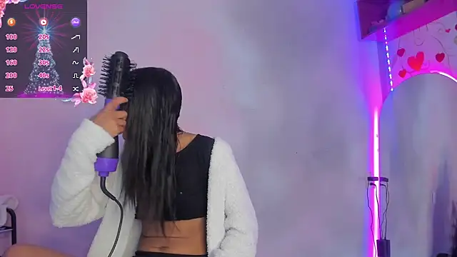 meganthompsonn22 online show from 10, 2, 2025