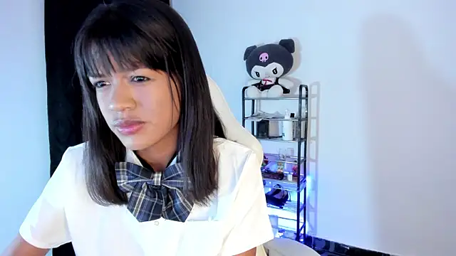 meganthompsonn22 online show from 3, 2, 2026