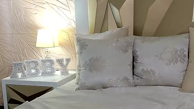 PassionMacoll online show from 1, 3, 2025