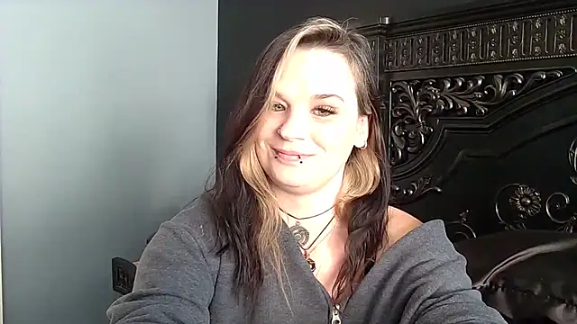 CherryWilde online show from 6, 1, 2026