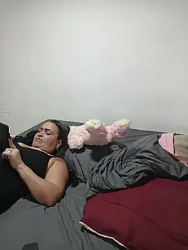 Snapshot of Milfvalesk chatting on 8, 5, 2026 Milfvalesk online show from 8, 5, 2026