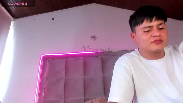 Melody Ds online show from 17, 12, 2024