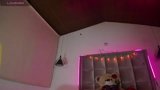 Melody Ds online show from 11, 2, 2025