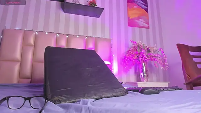 vayoleen online show from 13, 12, 2024