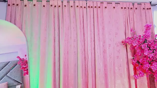 Elith noa online show from 12, 1, 2026