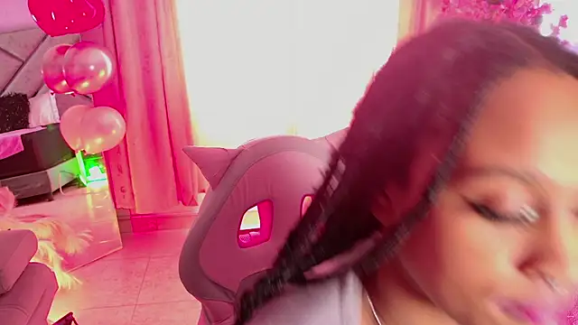 Elith noa online show from 18, 2, 2026