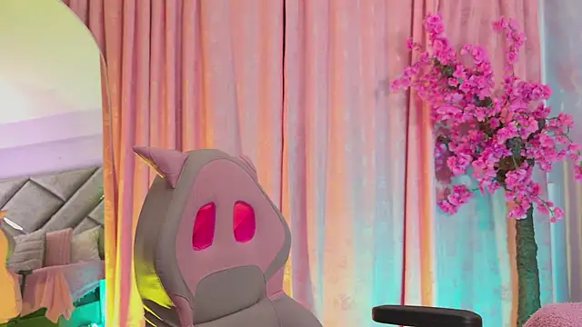 Elith noa online show from 7, 4, 2026