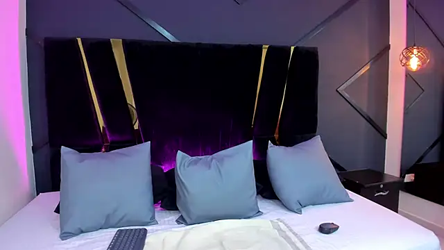 shaina vasquez online show from 13, 2, 2025