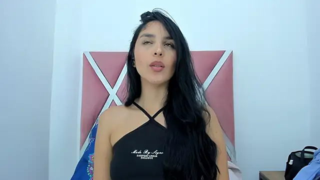  miaquevedo  online show from 26, 9, 2025