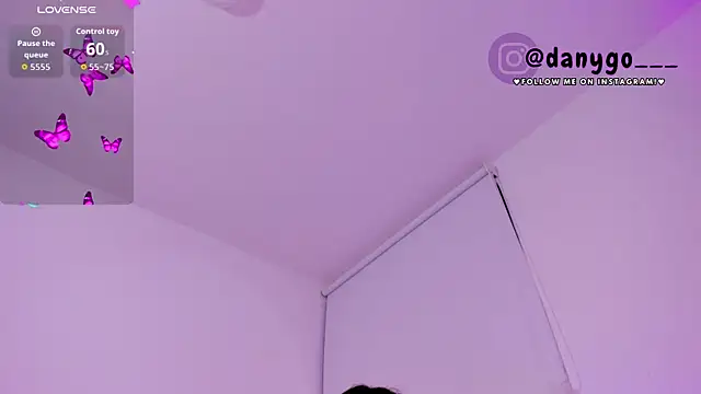 ZarianaEvanz online show from 17, 9, 2025