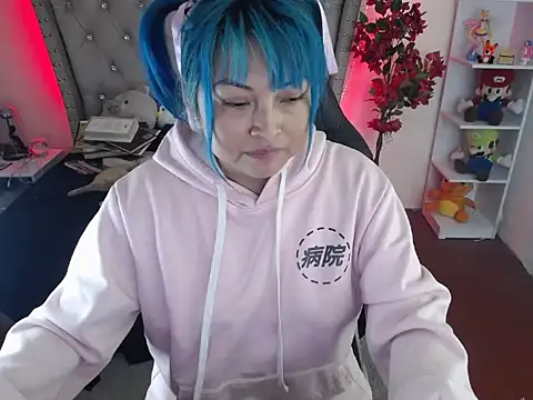 Shaddycute  online show from 13, 2, 2025