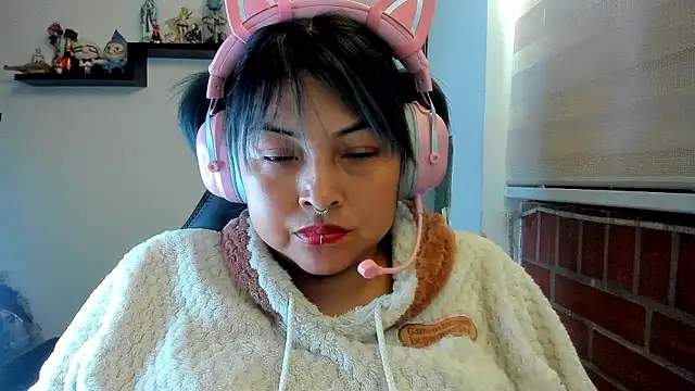 Shaddycute  online show from 20, 5, 2026