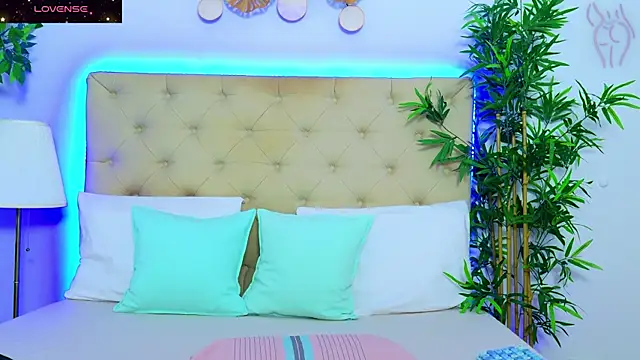 DaliyaArabian online show from 25, 11, 2025