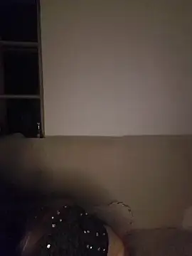 katiestevens online show from 17, 12, 2025