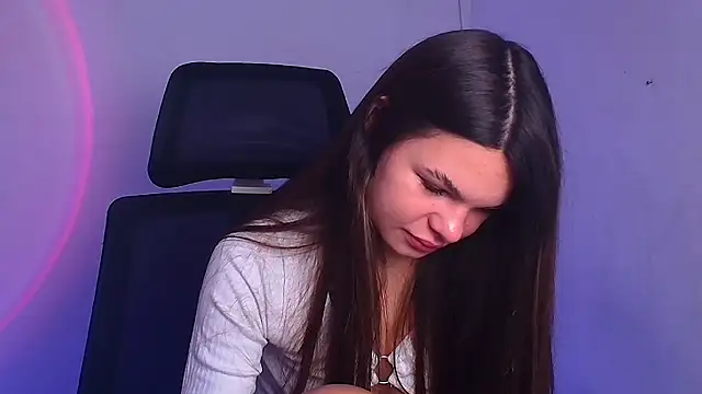 Hanna Way online show from 8, 1, 2025