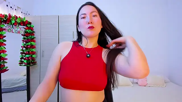 Elle Lee  online show from 1, 12, 2025