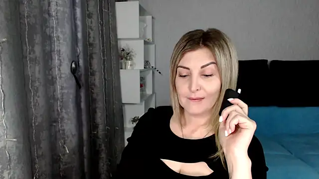 Amelia Harper online show from 28, 2, 2025