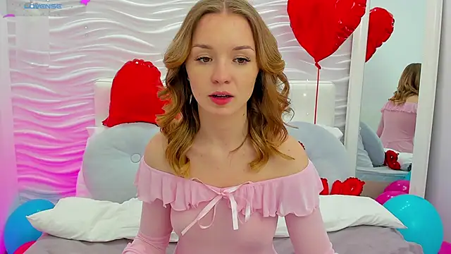 Snapshot of VirginOlly chatting on 16, 2, 2026 VirginOlly online show from 16, 2, 2026