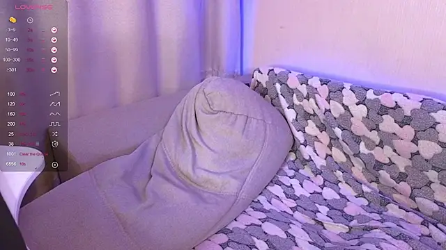 Snapshot of EkaterinaUpple chatting on 29, 12, 2024 EkaterinaUpple online show from 29, 12, 2024