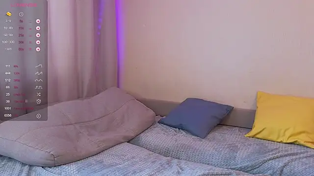 Snapshot of EkaterinaUpple chatting on 23, 1, 2025 EkaterinaUpple online show from 23, 1, 2025