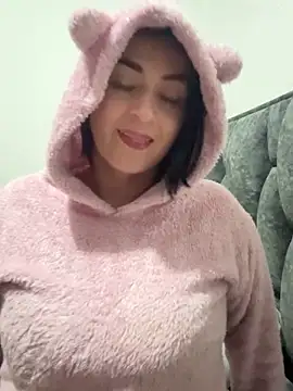 karenlennox1 online show from 7, 11, 2025