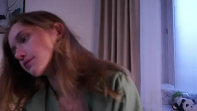 EdlinHargus online show from 8, 11, 2025