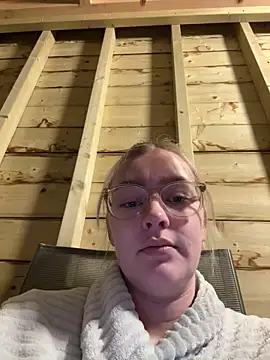 xX HotCouple Xx online show from 14, 1, 2026