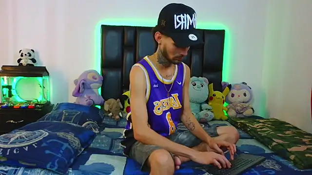 Brutal Sex Fucking online show from 15, 5, 2026