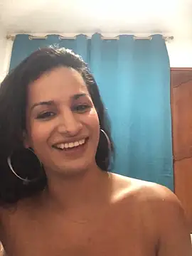 jennifer ts online show from 17, 3, 2025