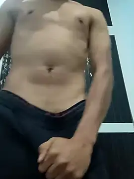 xyrus  online show from 3, 12, 2024