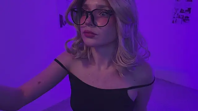 MariMaddison online show from 19, 3, 2025