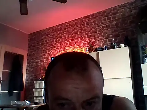 Snapshot of Nikolaiyy chatting on 13, 5, 2026 Nikolaiyy online show from 13, 5, 2026