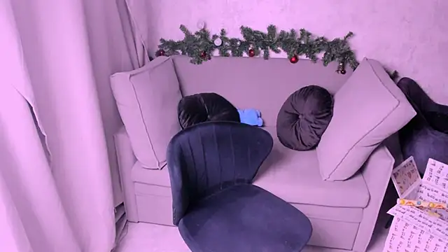 kirraa  online show from 22, 12, 2024