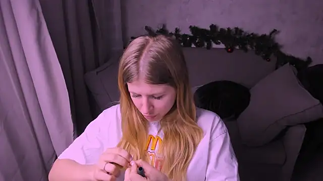 kirraa  online show from 27, 12, 2024