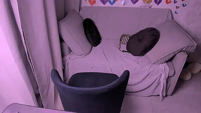 kirraa  online show from 14, 2, 2025