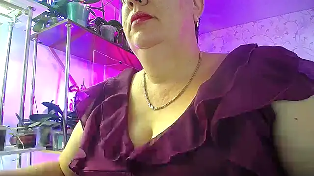 Snapshot of _Sweet_Woman chatting on 9, 9, 2025  Sweet Woman online show from 9, 9, 2025